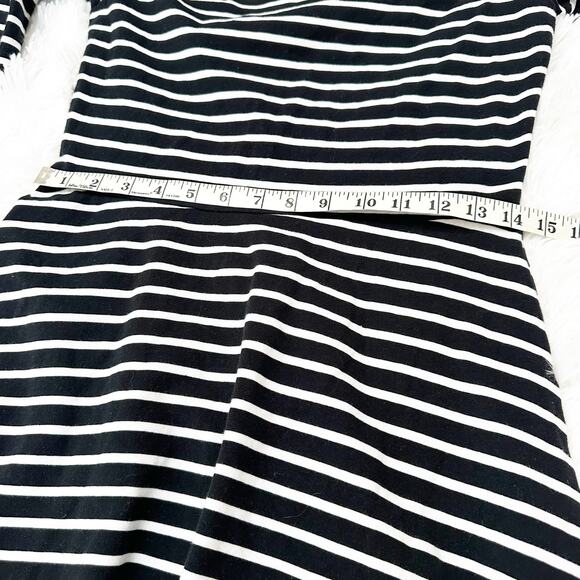 Old Navy Black White Striped Fit & Flare Dress 3/4 Sleeve Size Small - Picture 4 of 9